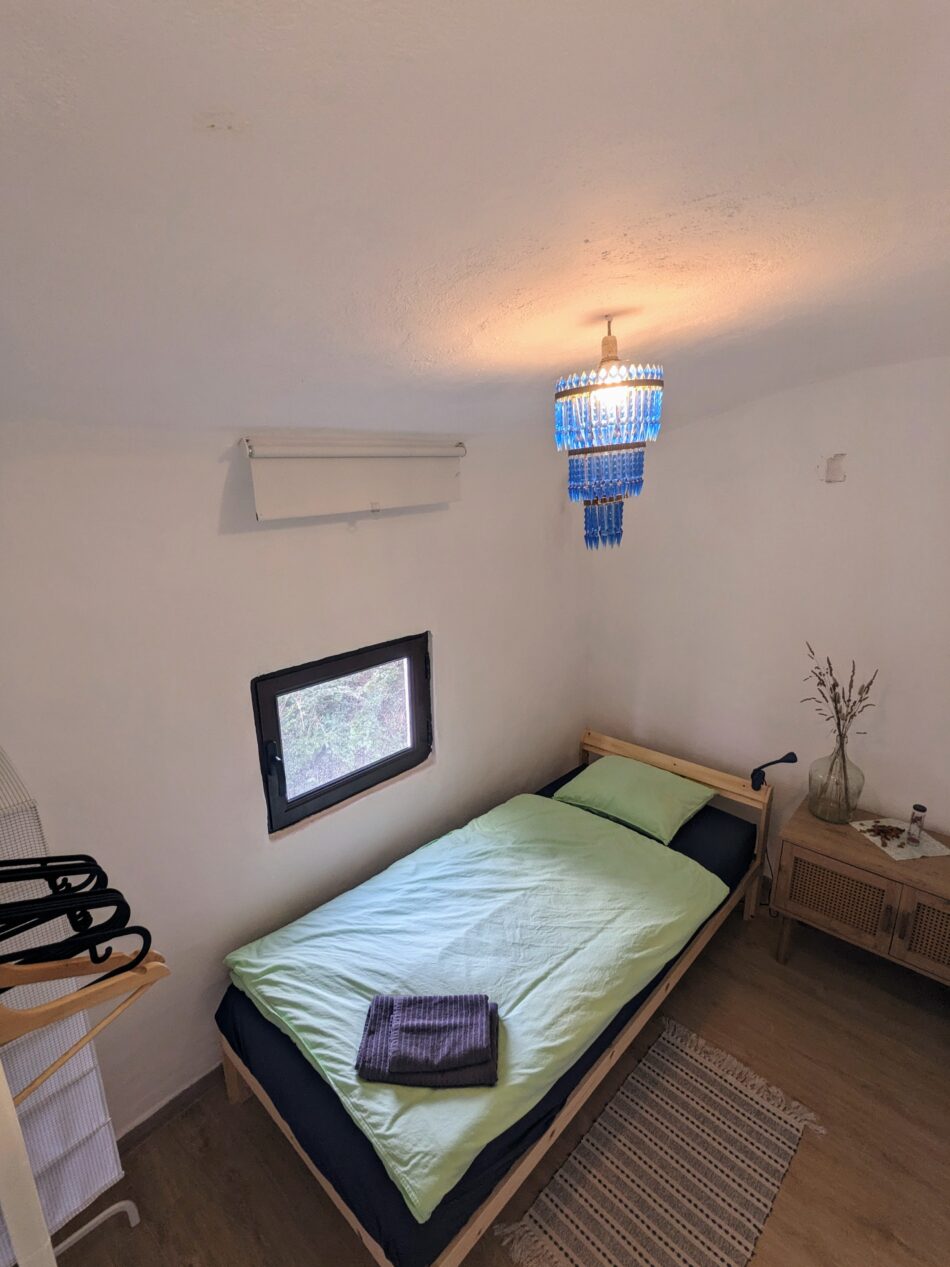 Small Single Room